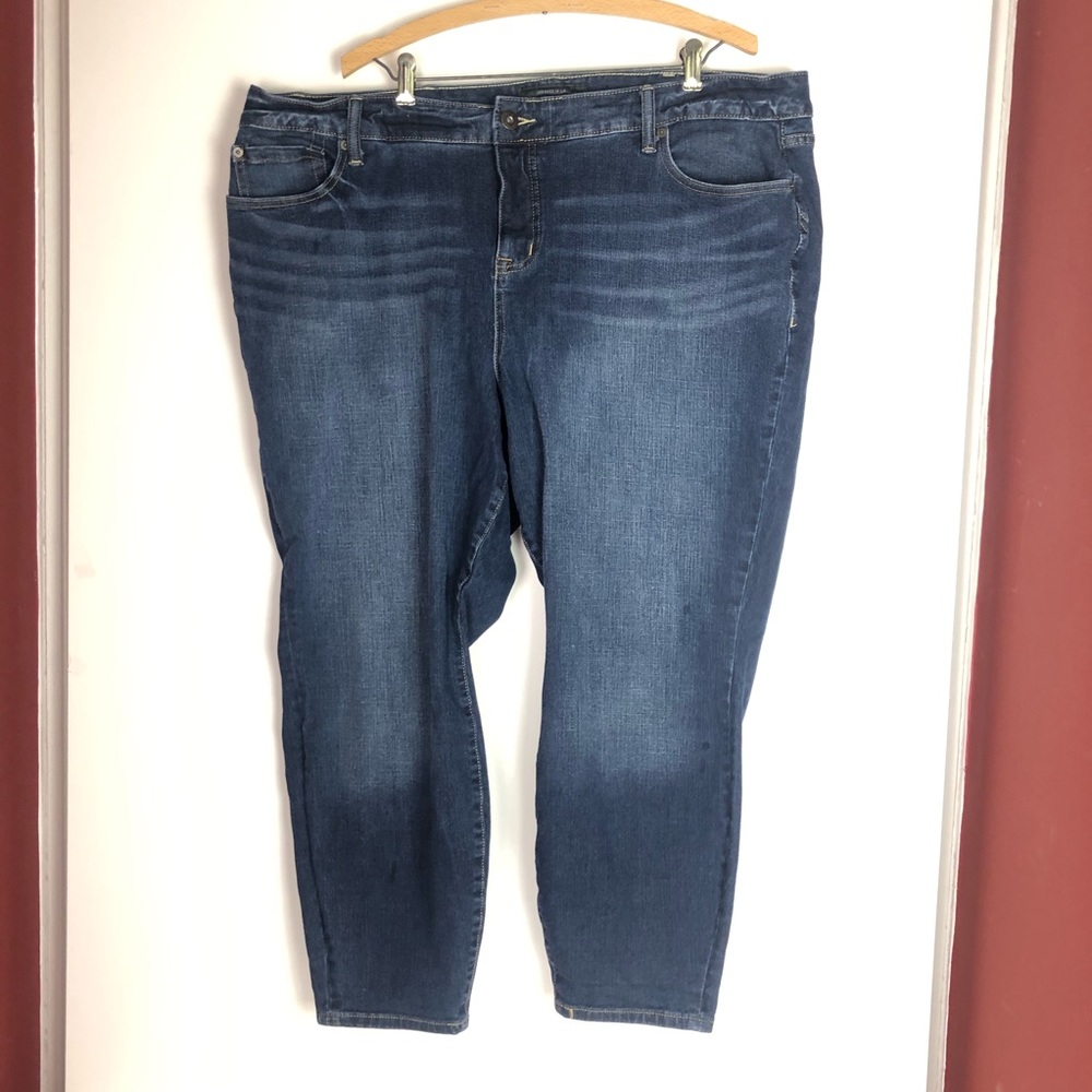 Torrid High Rise Curvy Jeans, Size 24R